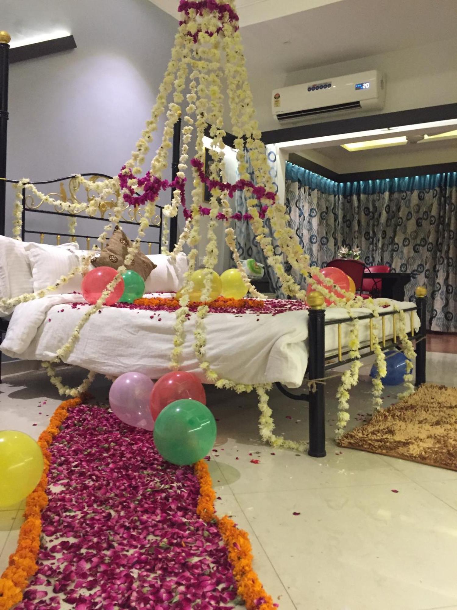 Prithvi Hotels Ahmedabad Habitación foto